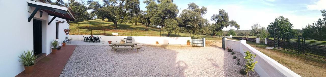 Casa Rural La Dehesilla Cazalla de la Sierra Kültér fotó